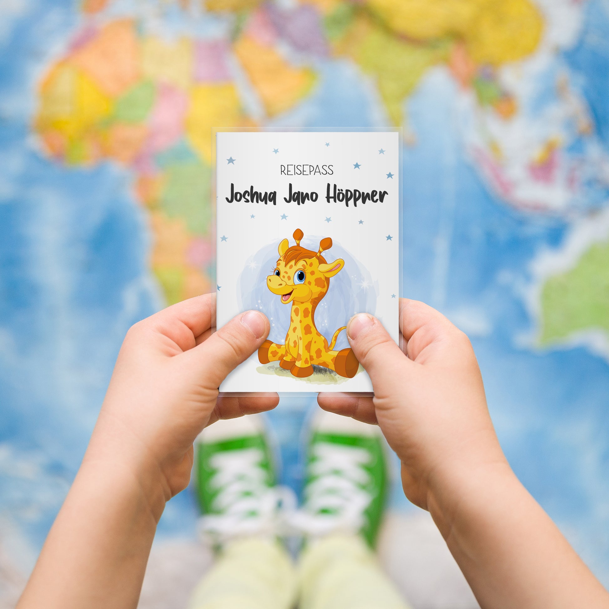 Kinder_Reisepasshülle_mit_Namen_Babytiere_Giraffe_Blau